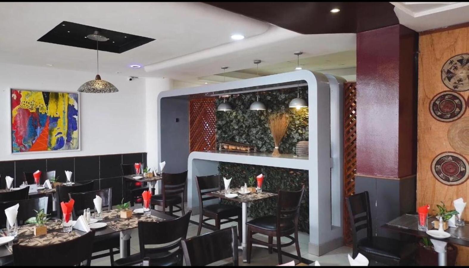 קוטונו Nobila Airport Hotel מראה חיצוני תמונה