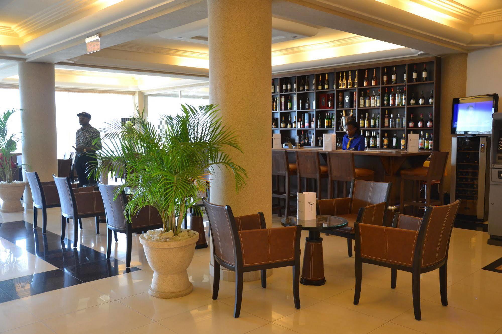 קוטונו Nobila Airport Hotel מראה חיצוני תמונה