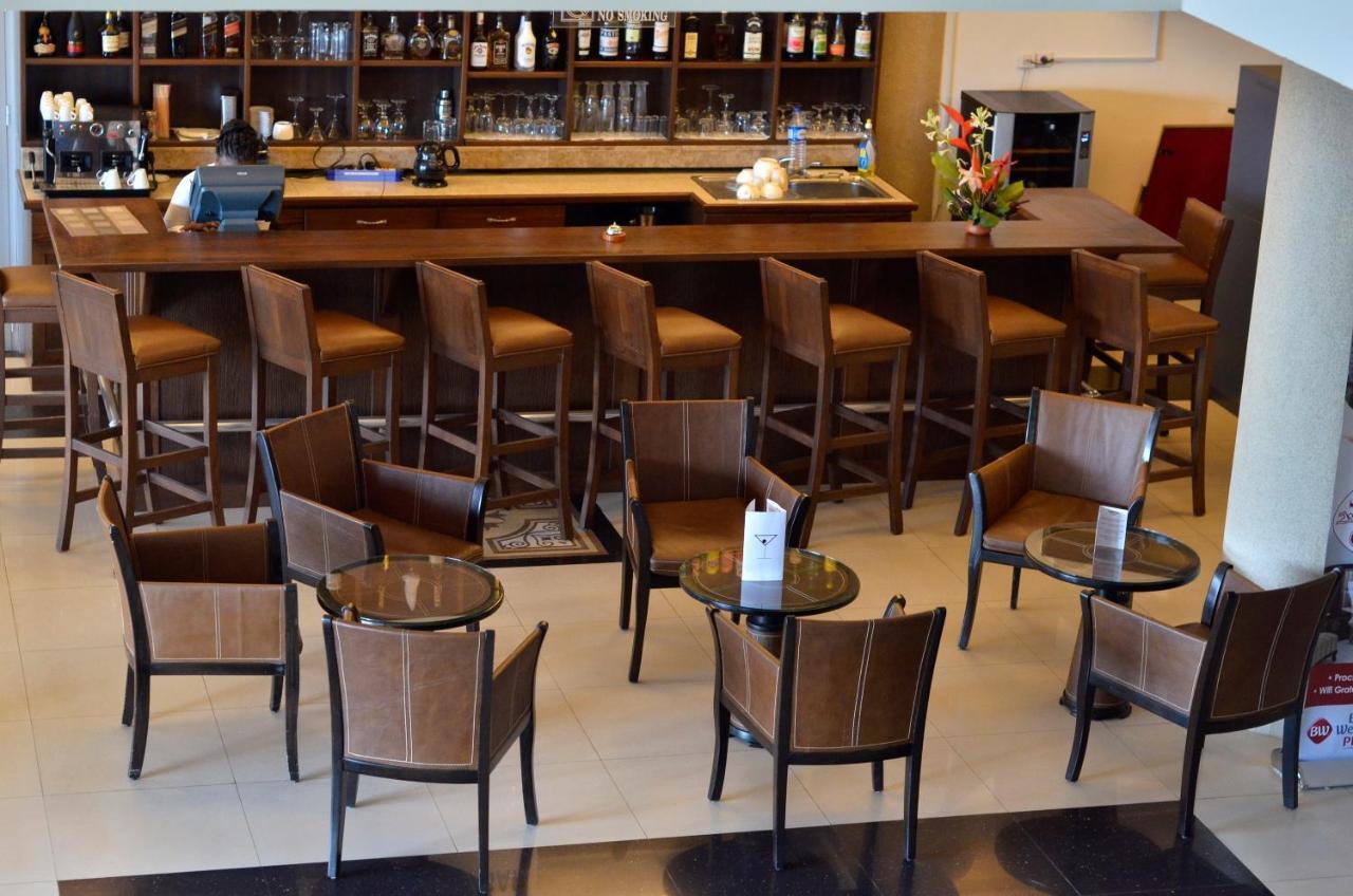 קוטונו Nobila Airport Hotel מראה חיצוני תמונה